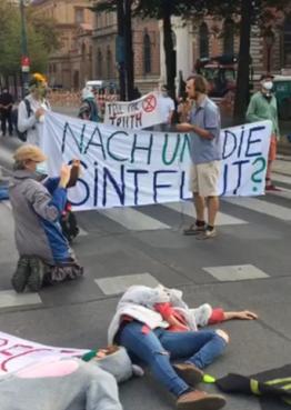 Die-in für Klima-Bürgerrat am 23.09.2020