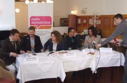 Pressekonferenz mit Democracy International zur Volksbefragung Wehrpflicht